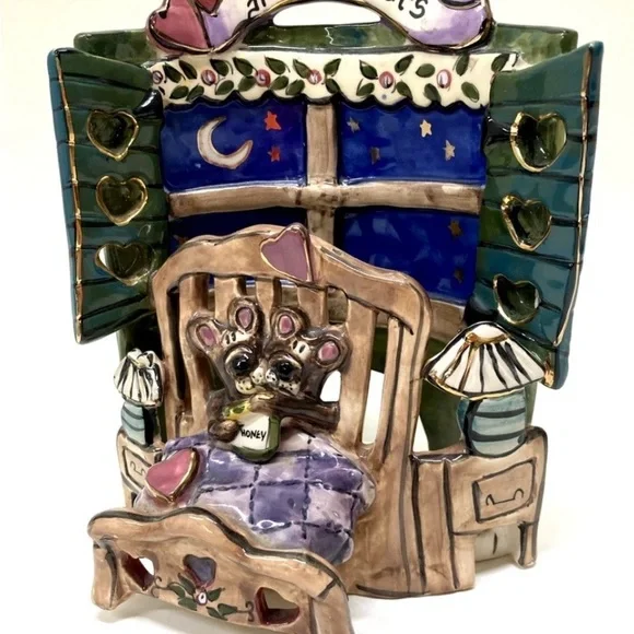 Charming Ceramic Candle Holder with Bear Design - Picture 1 of 6